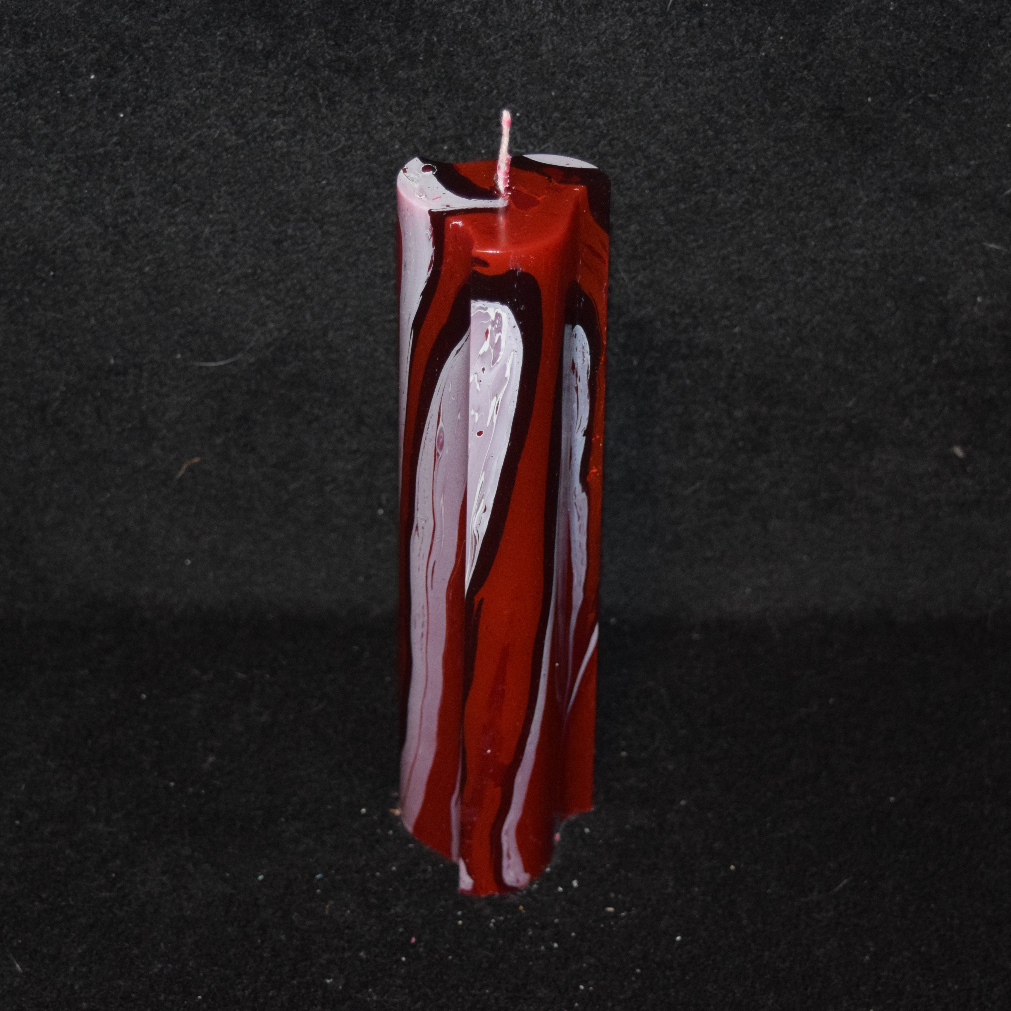 Triole-Kerze marmoriert