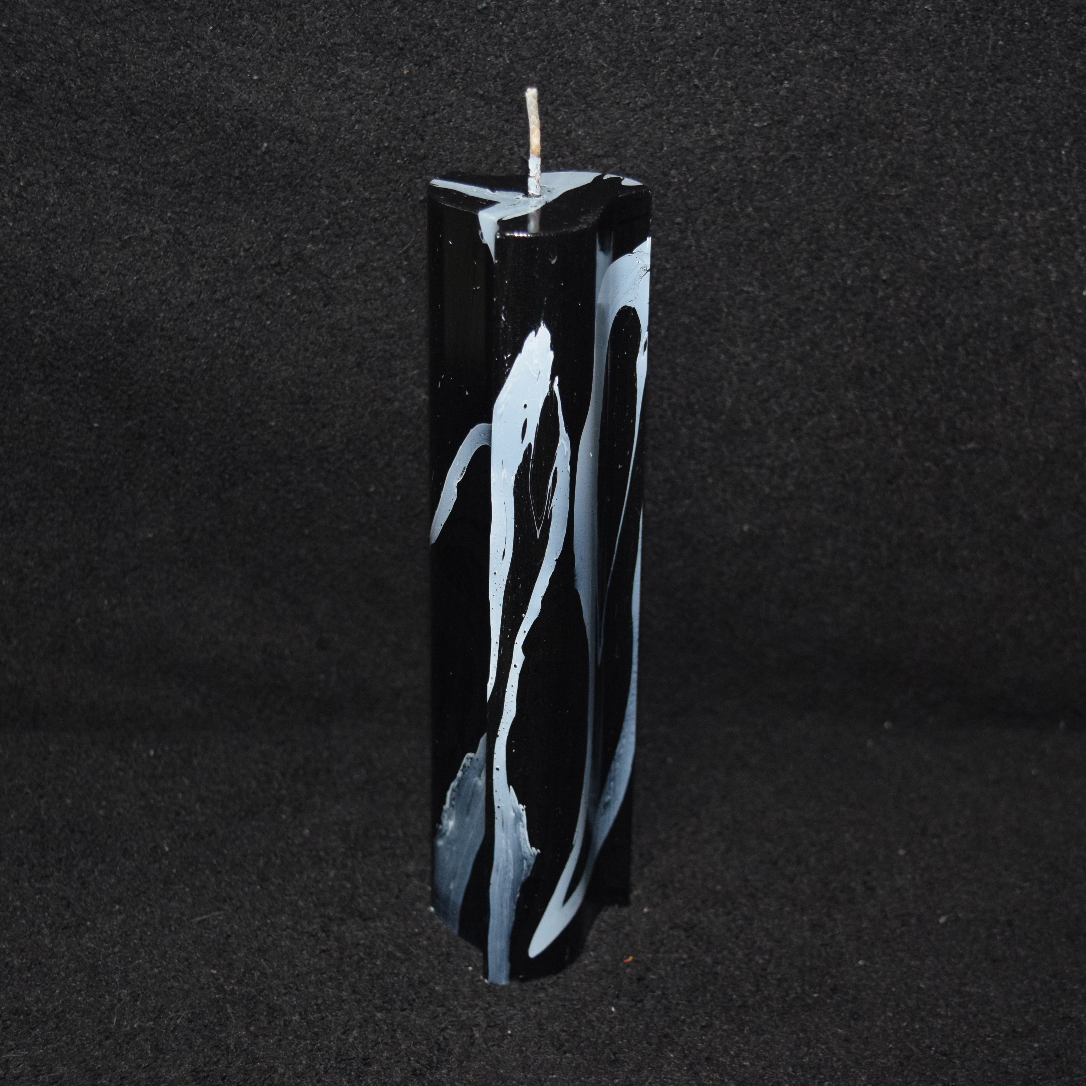 Triole-Kerze marmoriert