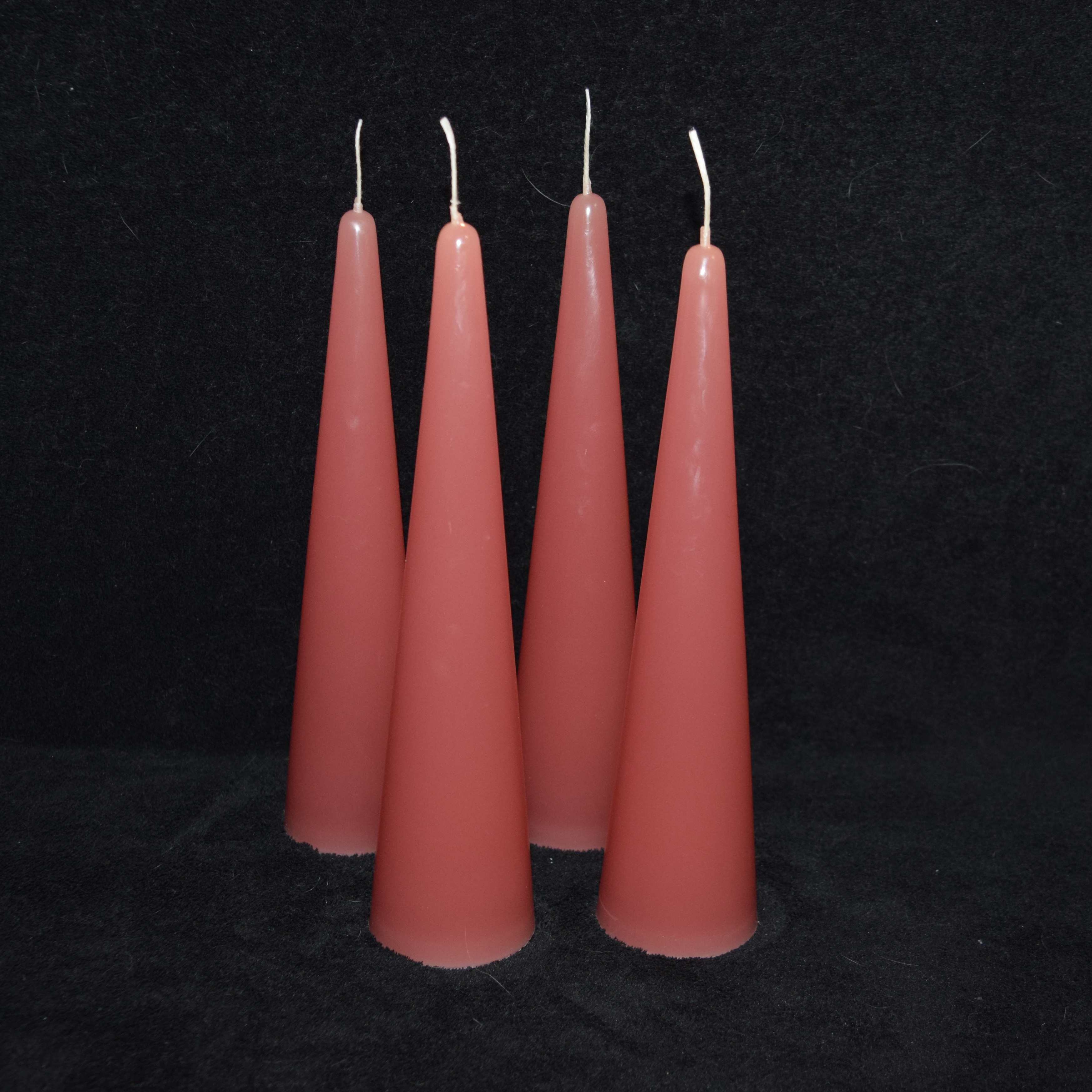 Große Kegel-Kerzen 4er-Set einfarbig in 3 Größen - Kerzenfarbe: rosa | Größe: 30 cm
