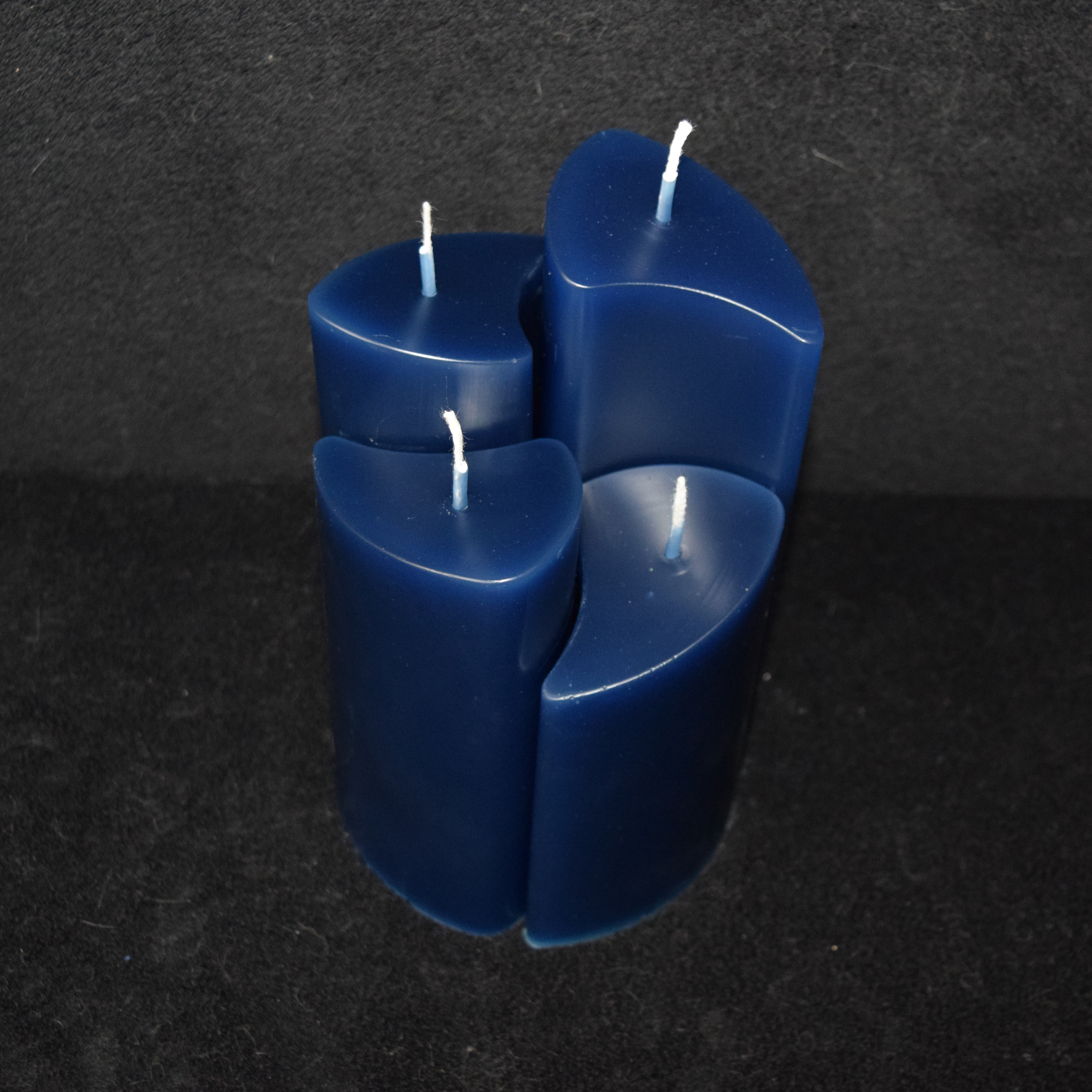 Kerzen-Arrangement rund 4er-Set einfarbig - Kerzenfarbe: dunkelblau