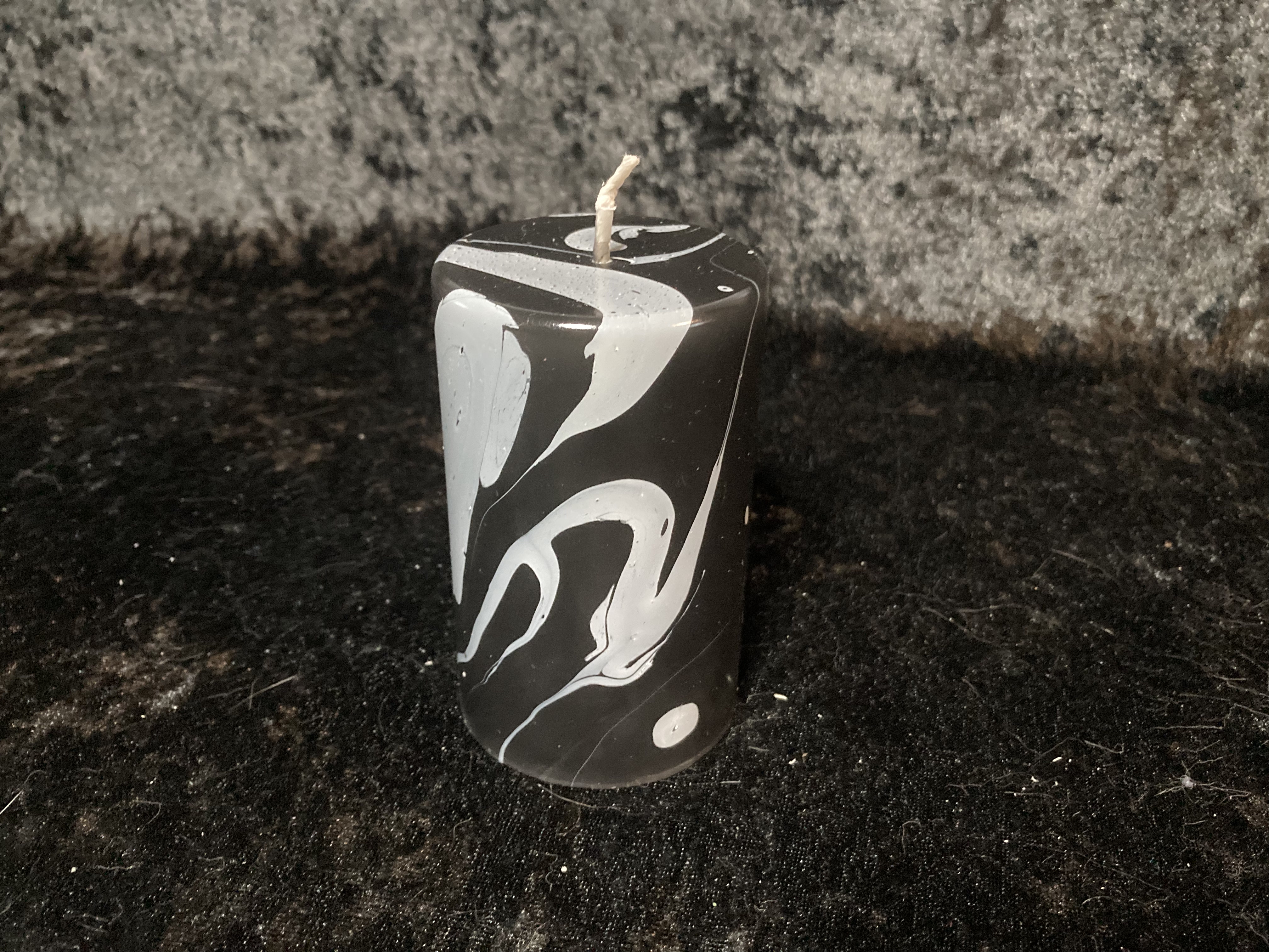 Flache Stumpen-Kerze marmoriert in 3 Größen