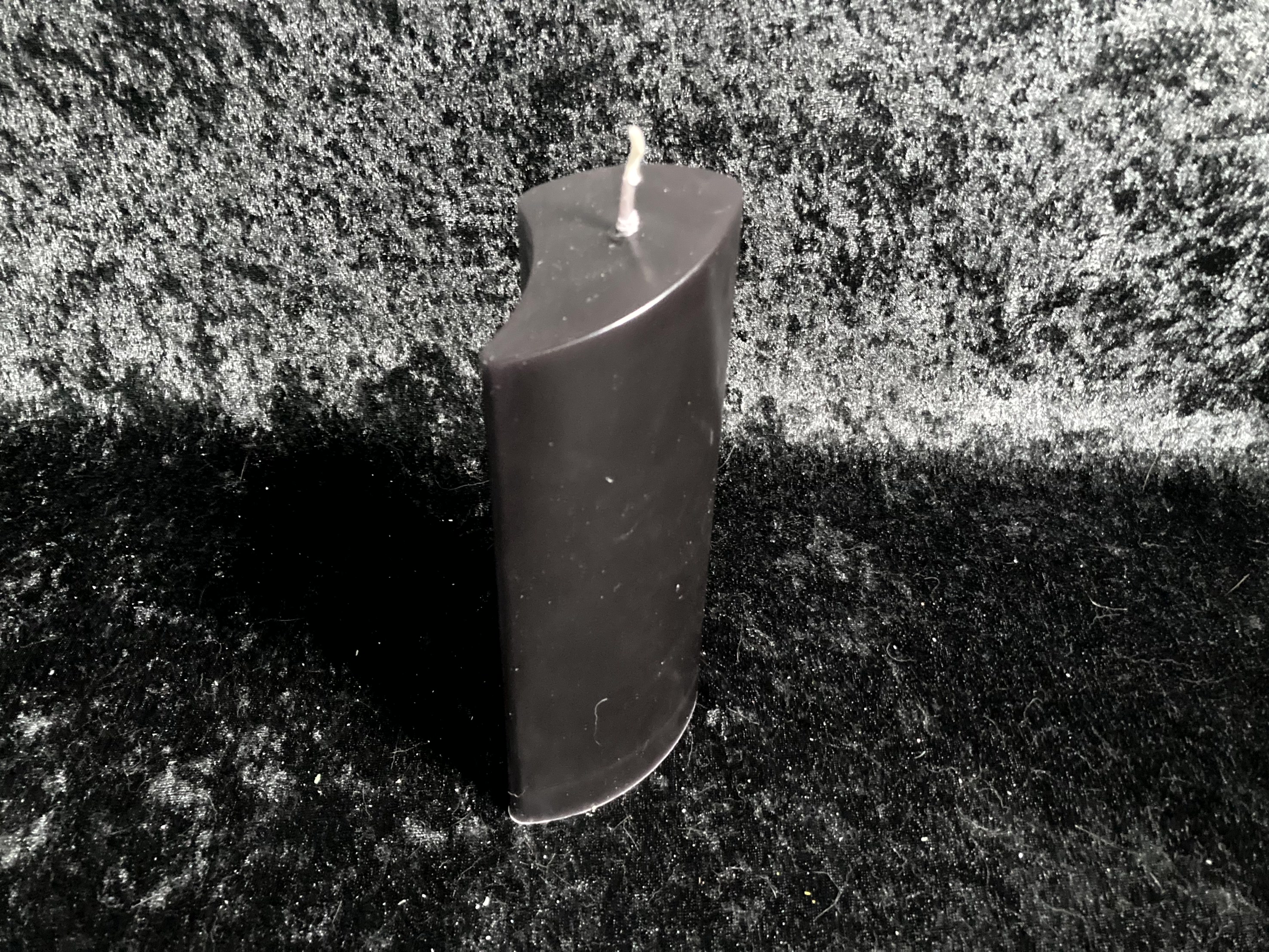 Schwarze Kerzen